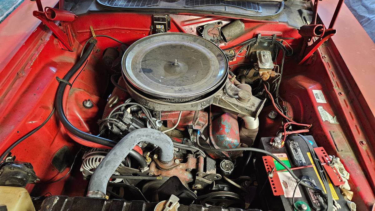 1970 Dodge Challenger - Thumbnail 4