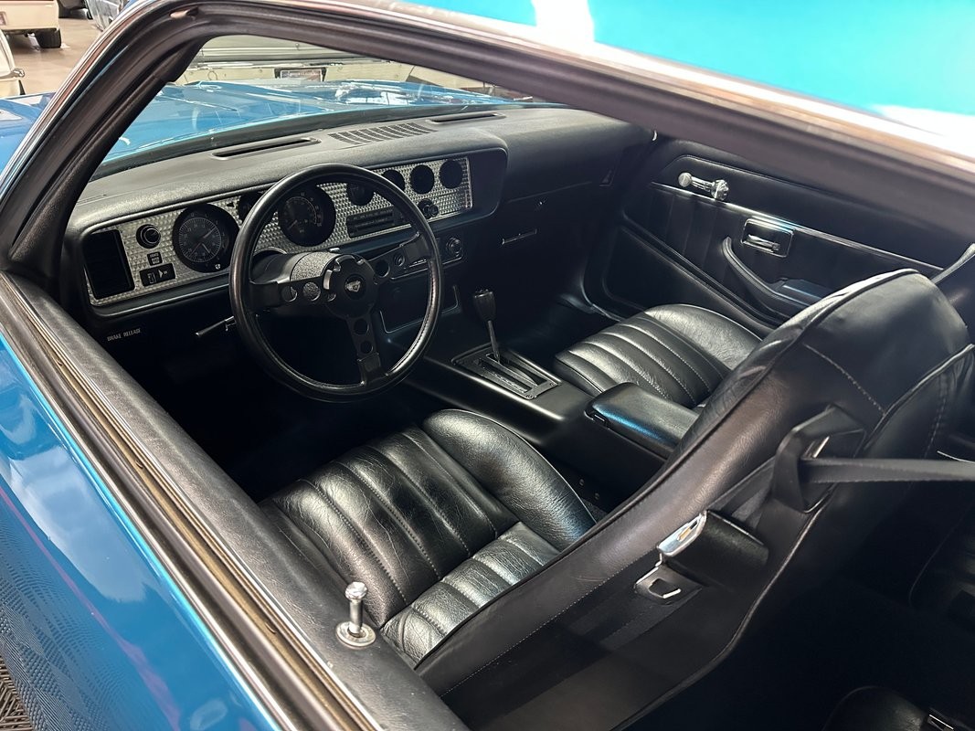 1979 Pontiac Firebird - Thumbnail 3