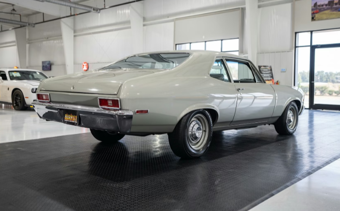 1972 Chevrolet Nova - Thumbnail 2